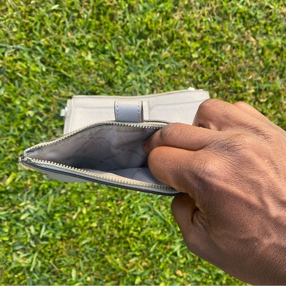 Michael Kors Signature Women's Double Zip Wallet, Aluminum  Michael Kors Gray - Picture 11 of 12